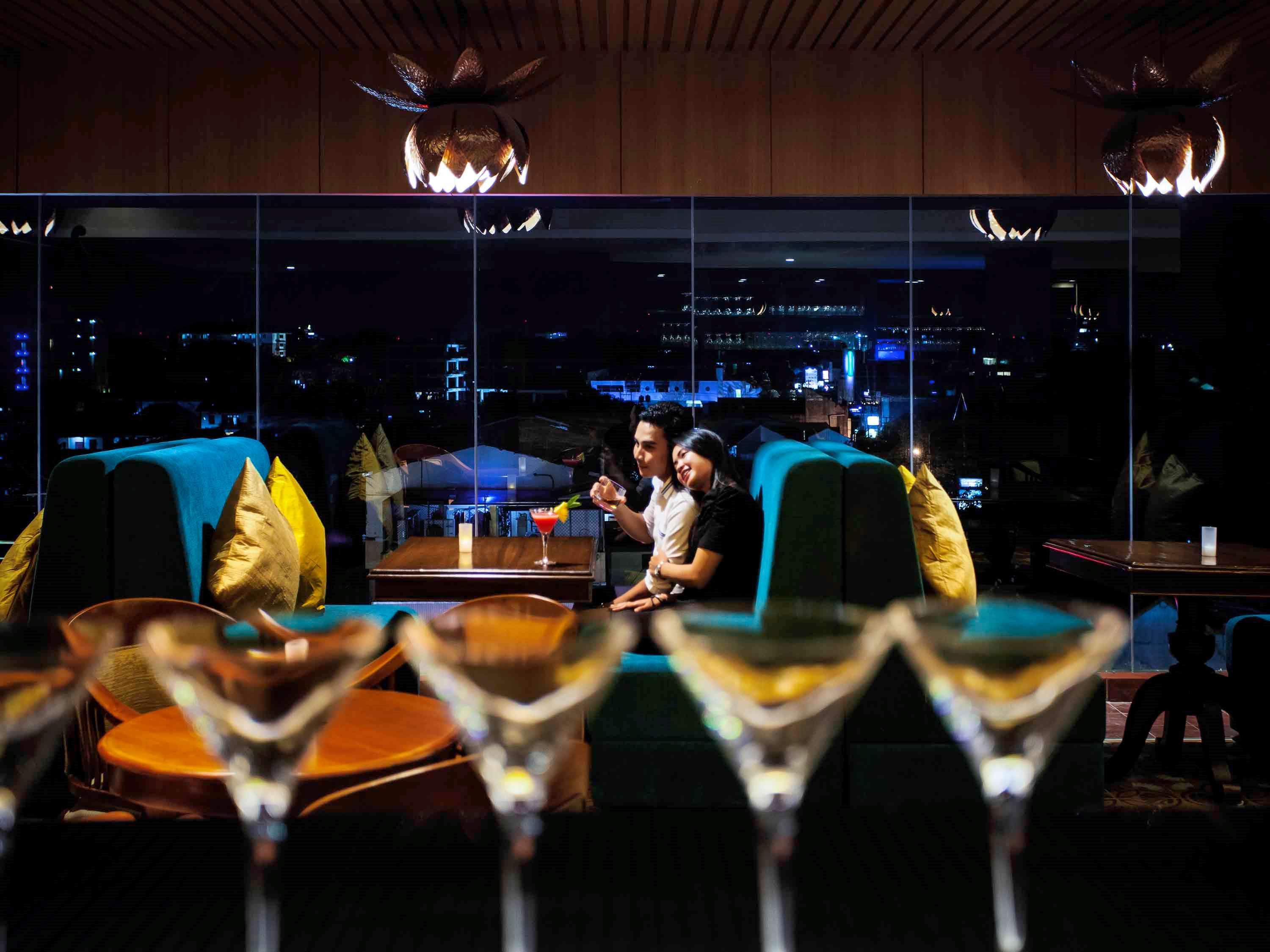 Grand Mercure Yogyakarta Adi Sucipto Pakualaman Экстерьер фото
